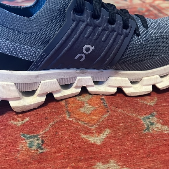 On Cloud On Running Cloudswift 3 Size 8.5 Metal White - Picture 10 of 16